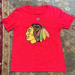 NHL Chicago Blackhawks Red Kids Tee Bedard #98, youth medium